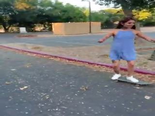 Tattooed Skater Girl Vanessa Vega in Skateboarding and Squirting in Public